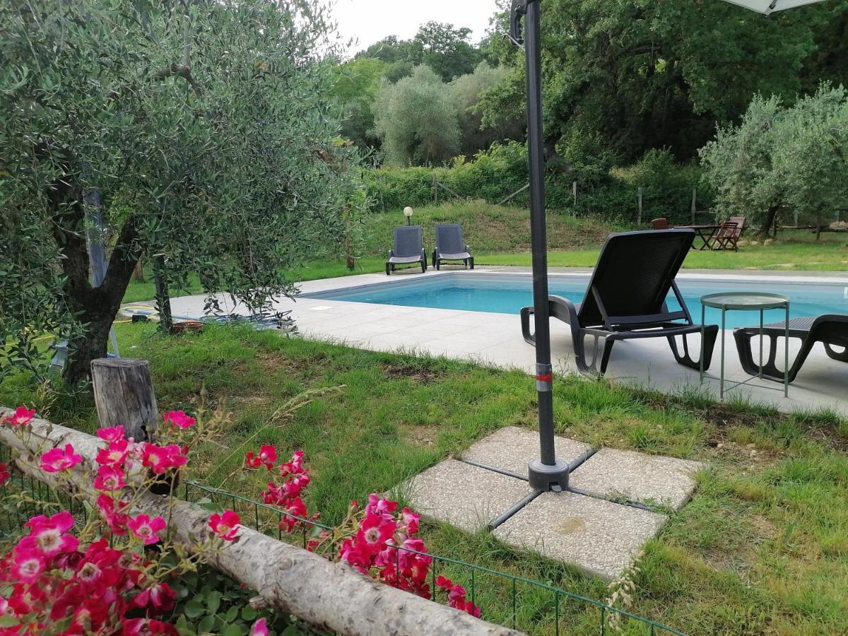 B&B COLdiFIORE Penna in Teverina Exterior foto